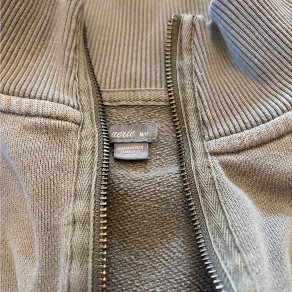 Aerie Woman’s Khaki Green Half-Zip Sweatshirt Size Medium - Picture 2 of 7